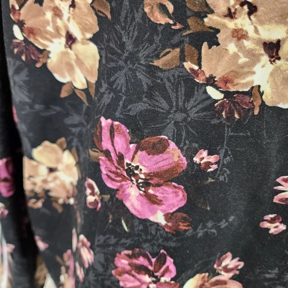 Torrid Zip Front Bomber Jacket Floral Rayon Blend Black Pink Size 1 - Picture 10 of 13